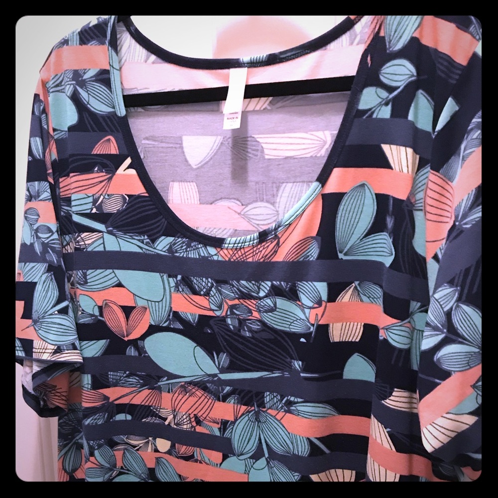 Lularoe Perfect Tee 3X